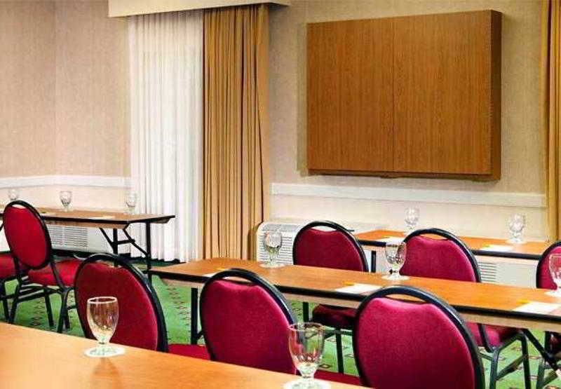 Courtyard By Marriott Dallas Northwest Съоръжения снимка