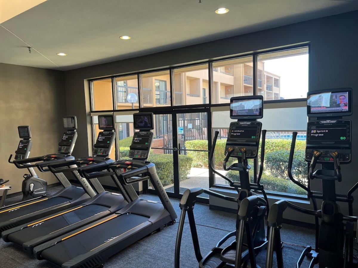 Courtyard By Marriott Dallas Northwest Екстериор снимка